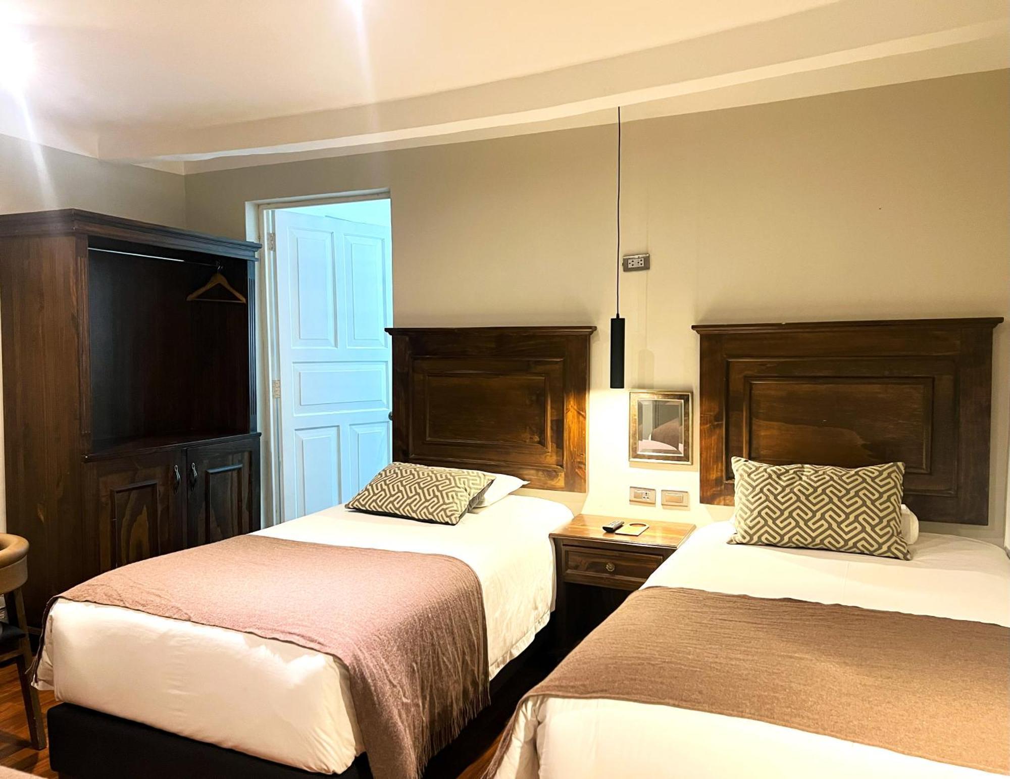 קוסקו Hotel Montes Central מראה חיצוני תמונה